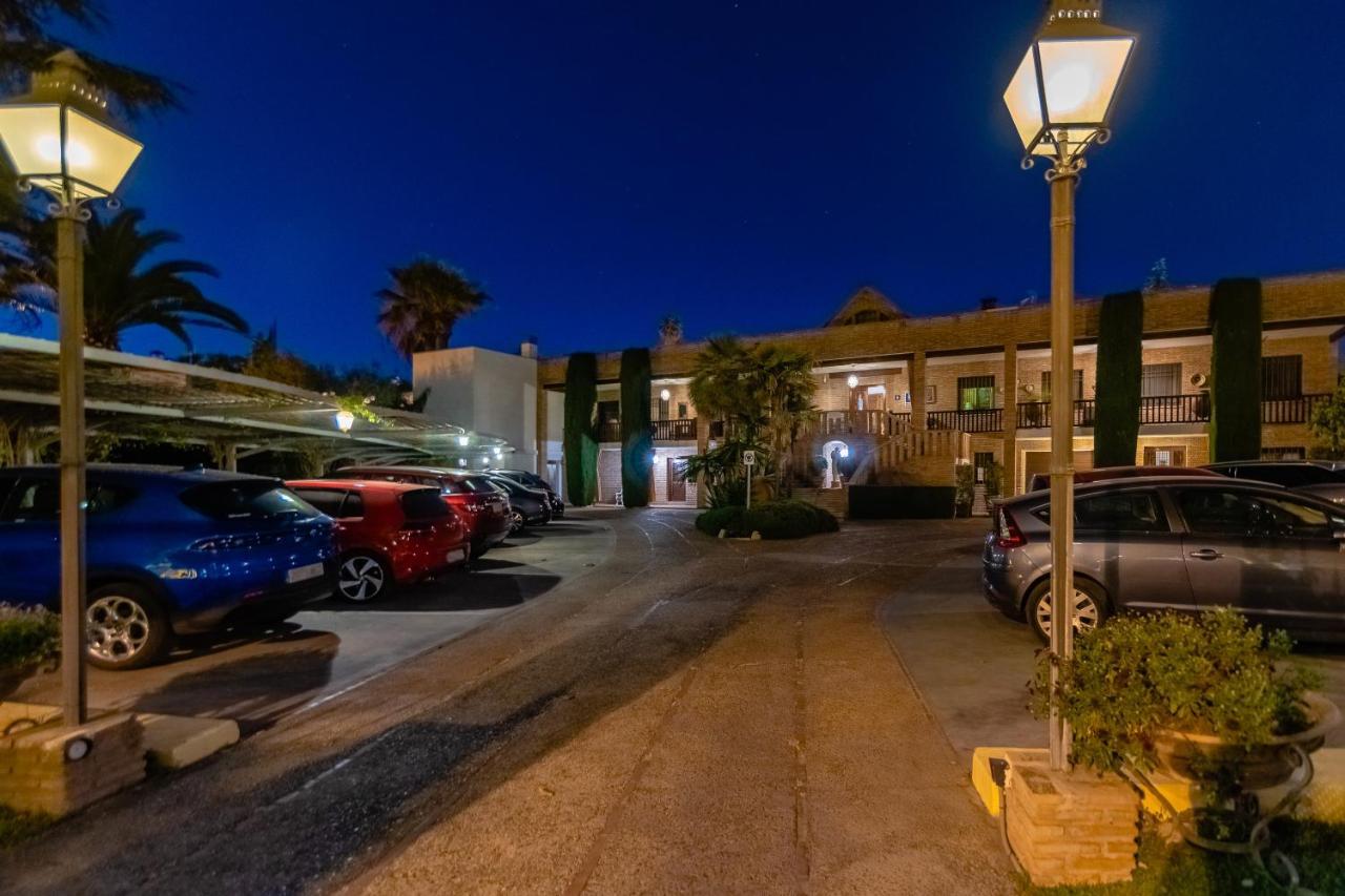Hotel Riad Arruzafa Кордова Экстерьер фото