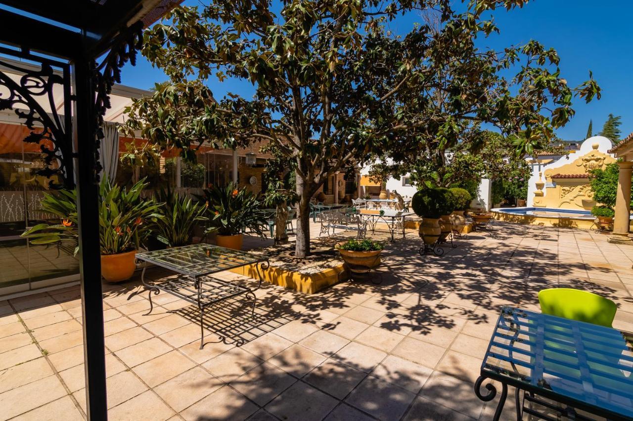 Hotel Riad Arruzafa Кордова Экстерьер фото