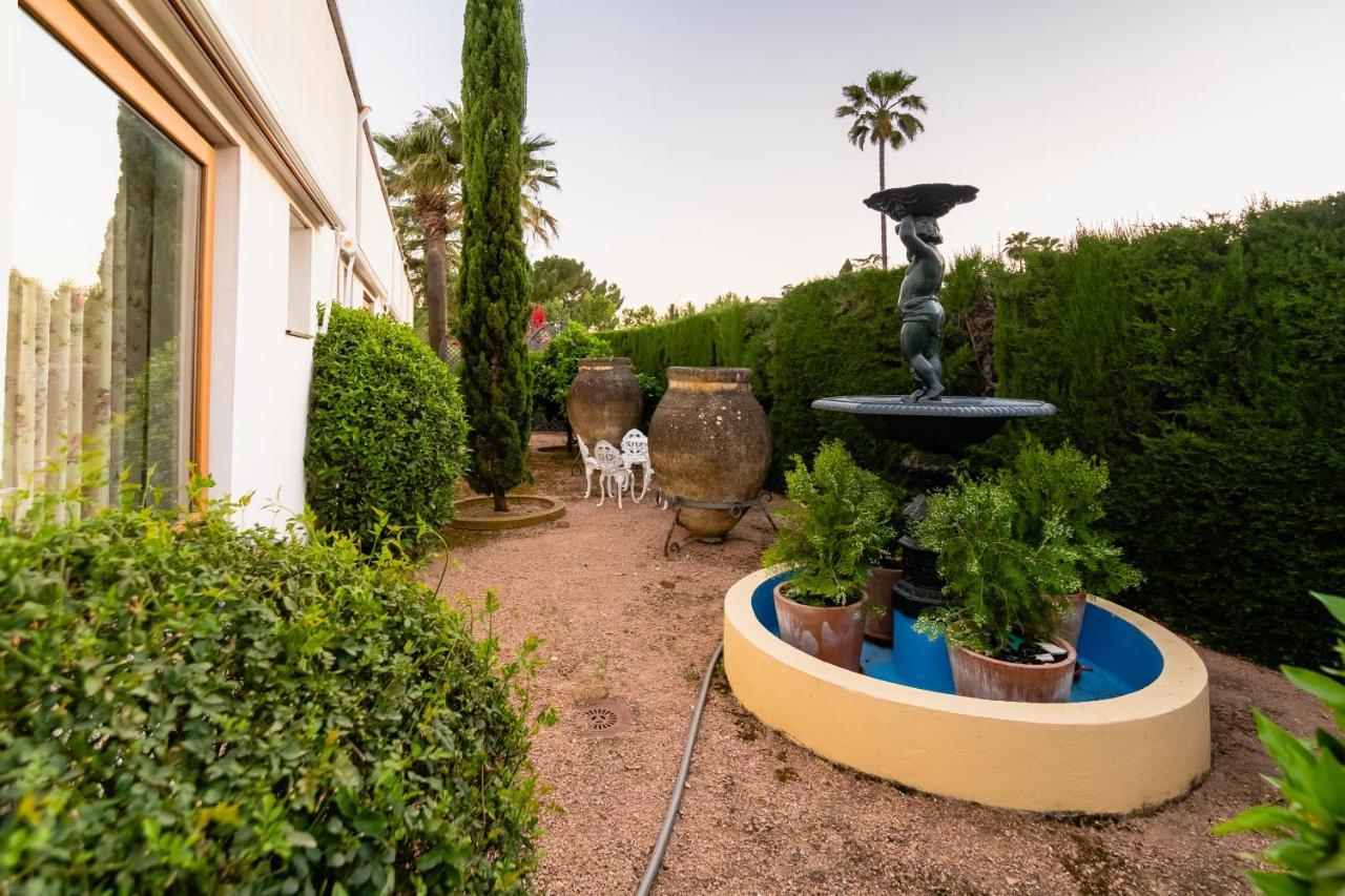 Hotel Riad Arruzafa Кордова Экстерьер фото