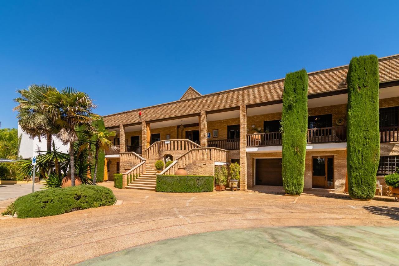 Hotel Riad Arruzafa Кордова Экстерьер фото