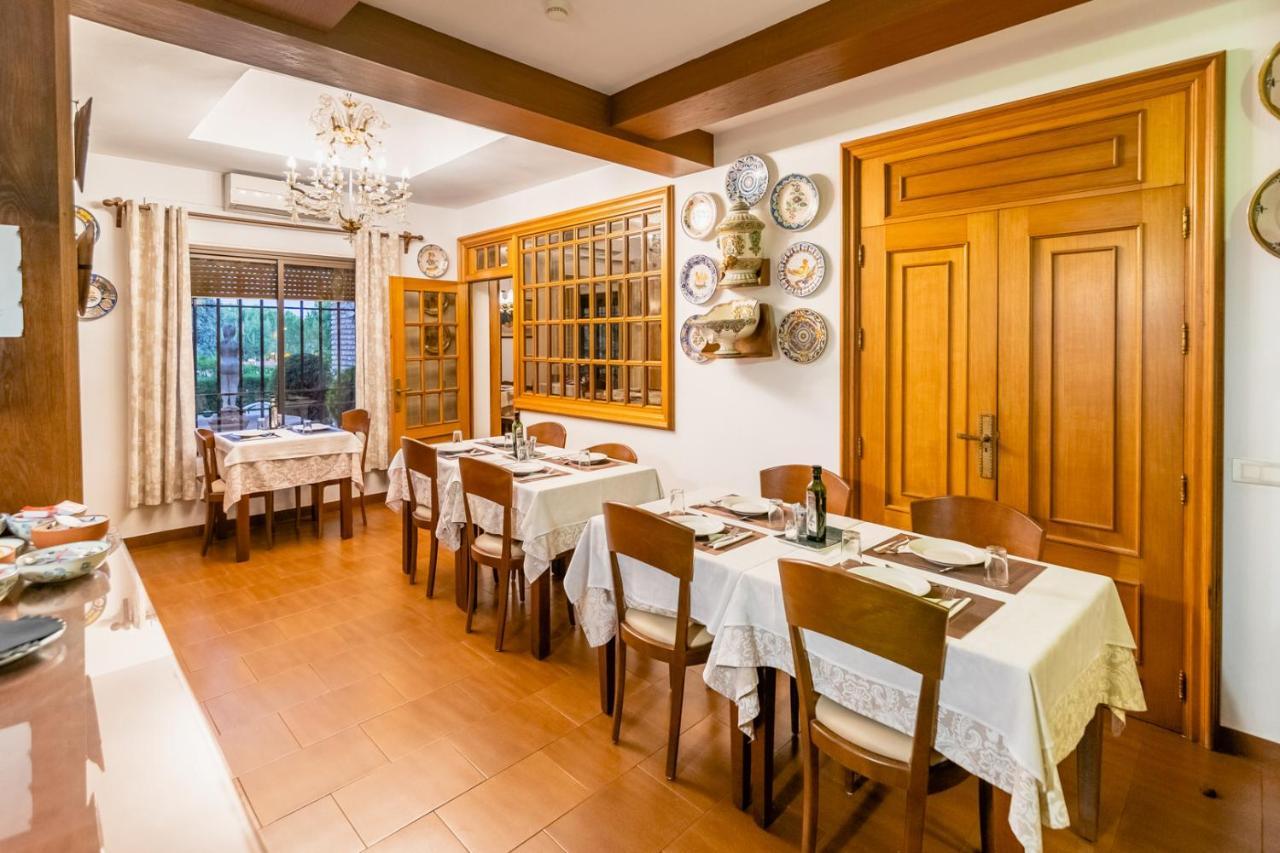 Hotel Riad Arruzafa Кордова Экстерьер фото
