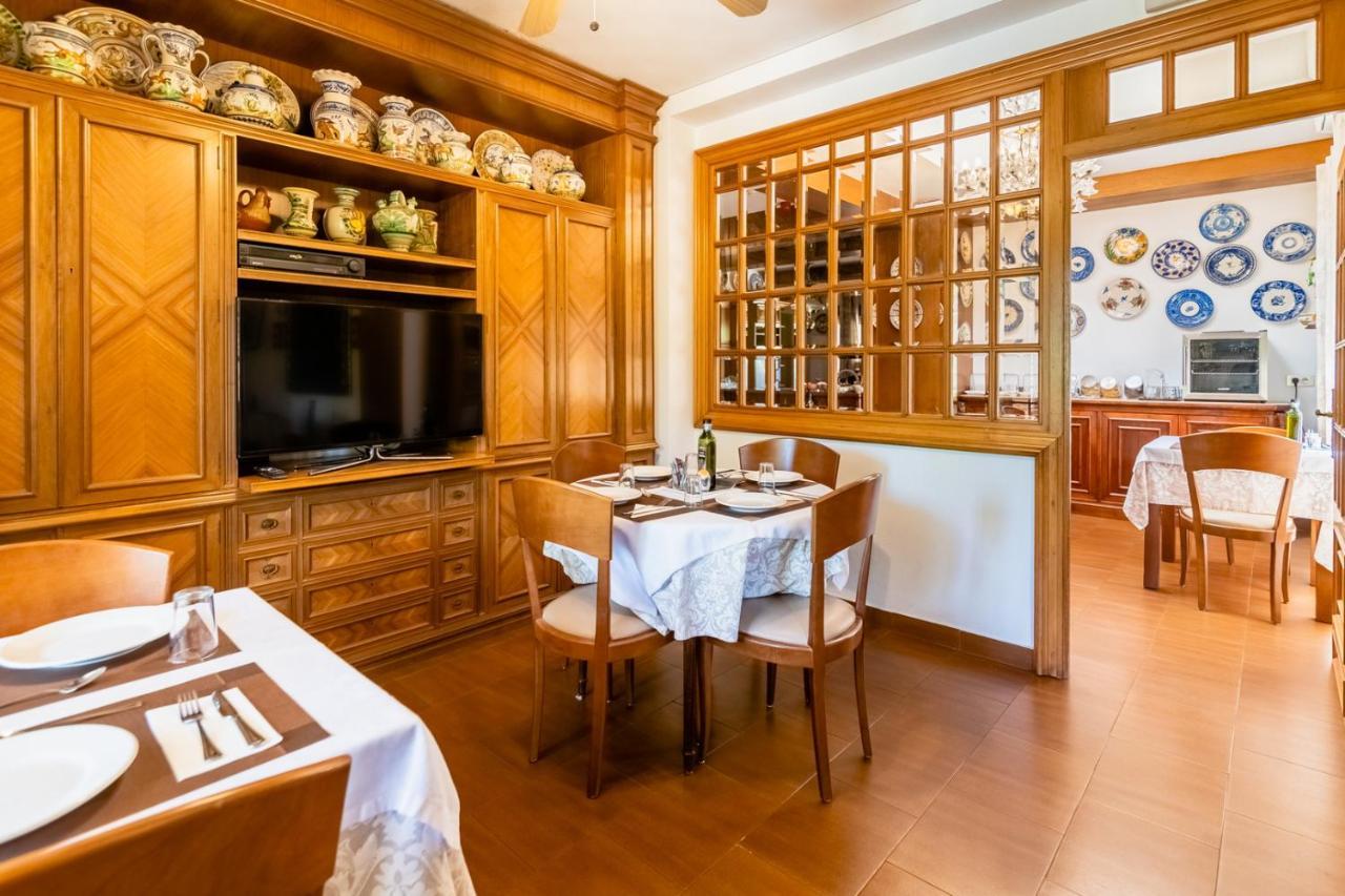 Hotel Riad Arruzafa Кордова Экстерьер фото
